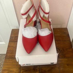 Dream pairs read, low heel pumps